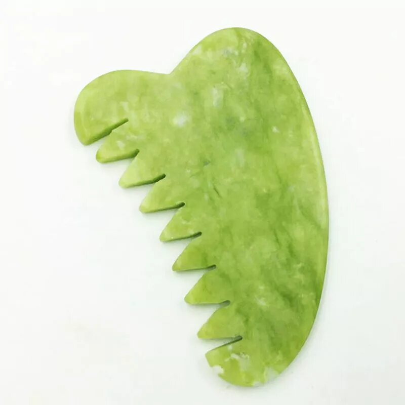    gua sha peigne et visage jade